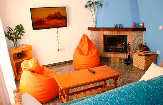 chambre de l'appartement touristique à Saragosse